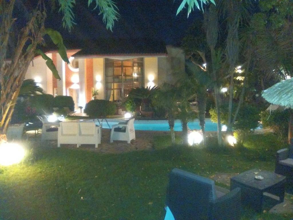 Relais Villa Stella Таранто Екстериор снимка